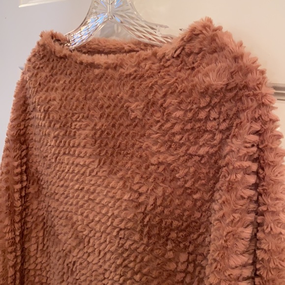 Nwt Justin & Taylor One Size Bougie Poncho Cardigan Rose Plush Ultra Soft - Picture 3 of 8